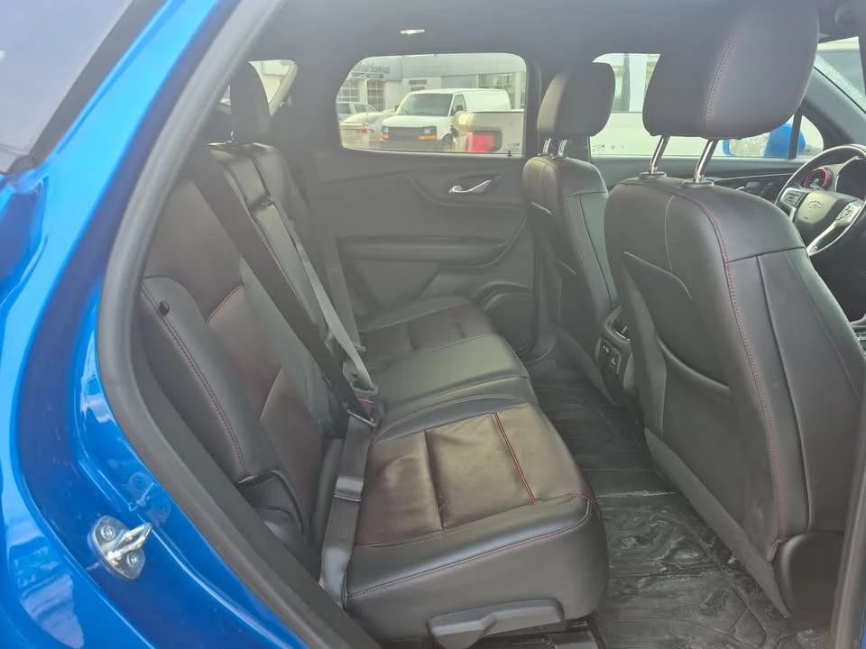 2020 Chevrolet Blazer - Image 10 of 11