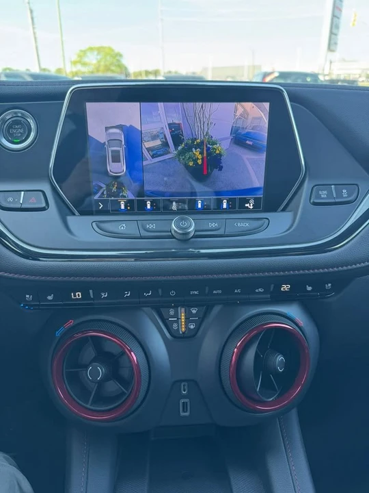 2020 Chevrolet Blazer - Image 11 of 12