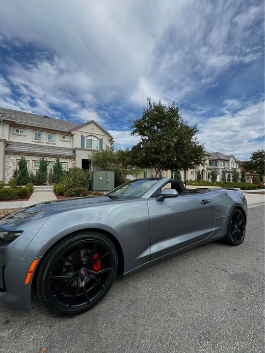 2020 Chevrolet Camaro 6th Gen - Image 2 of 9