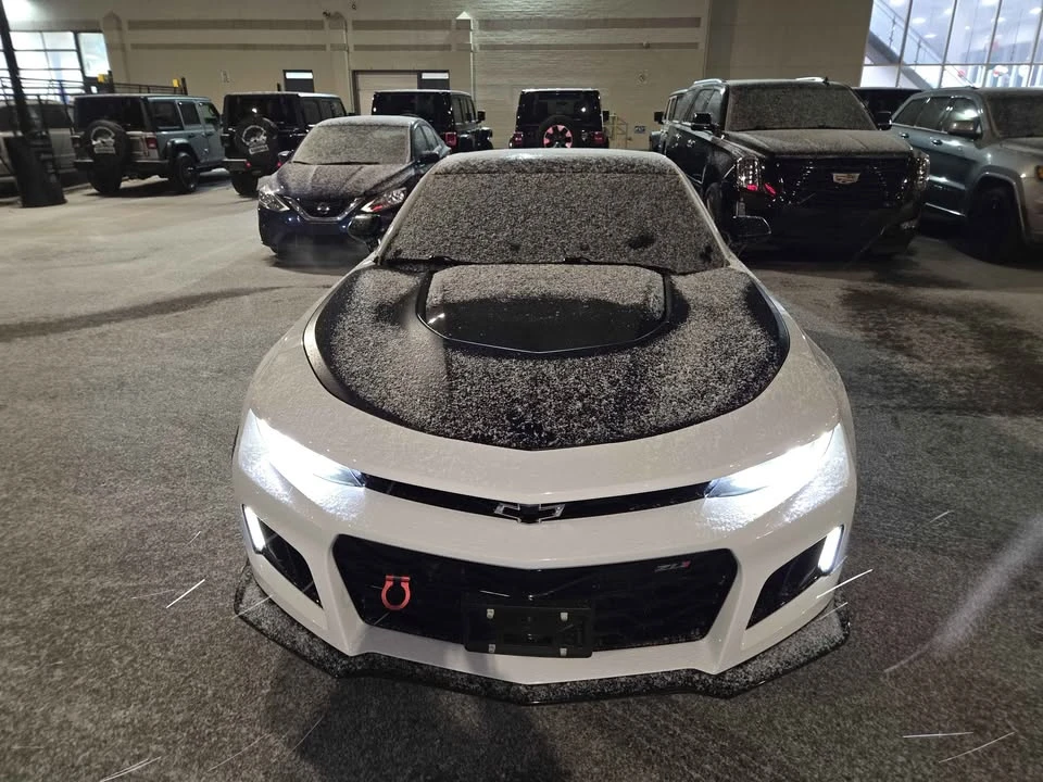 2020 Chevrolet Camaro 6th Gen - Image 10 of 19