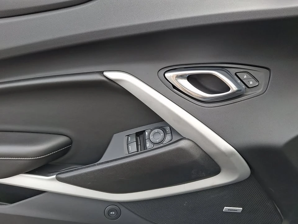 2020 Chevrolet Camaro 6th Gen - Image 11 of 19