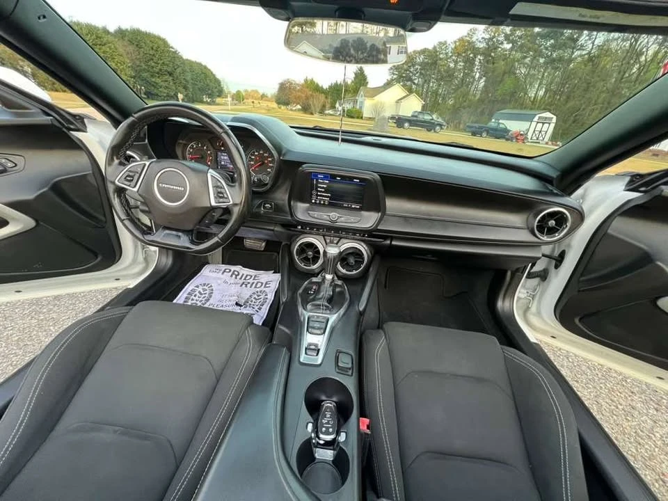 2020 Chevrolet Camaro 6th Gen - Image 16 of 17