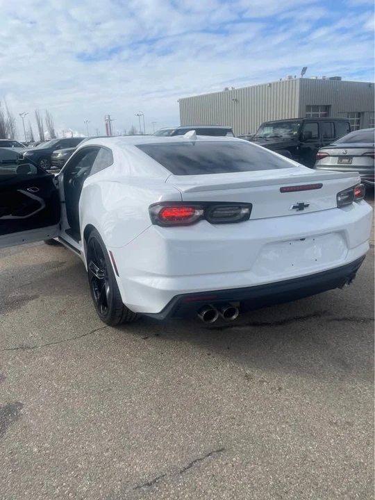 2020 Chevrolet Camaro 6th Gen - Image 5 of 8