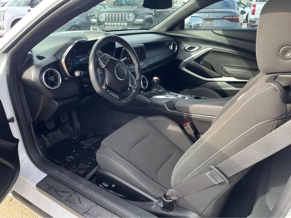 2020 Chevrolet Camaro 6th Gen - Image 10 of 13