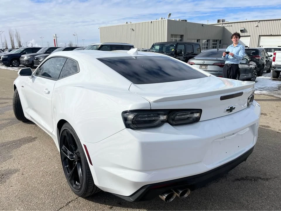 2020 Chevrolet Camaro 6th Gen - Image 2 of 13