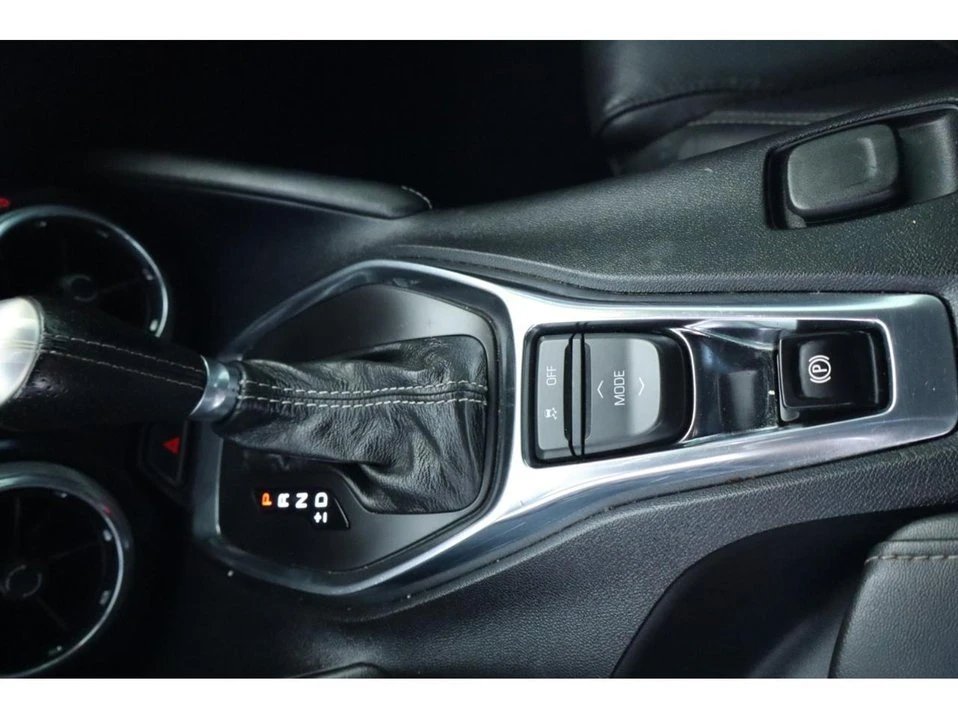 2020 Chevrolet Camaro 6th Gen - Image 18 of 20