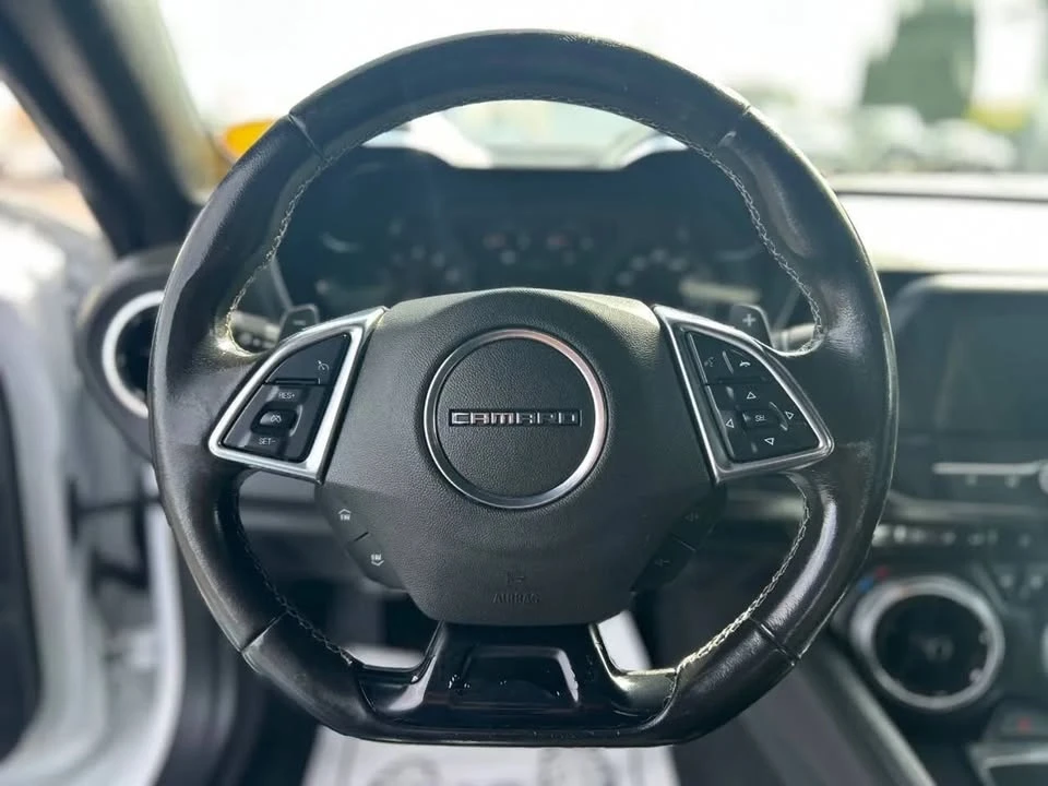 2020 Chevrolet Camaro 6th Gen - Image 10 of 17