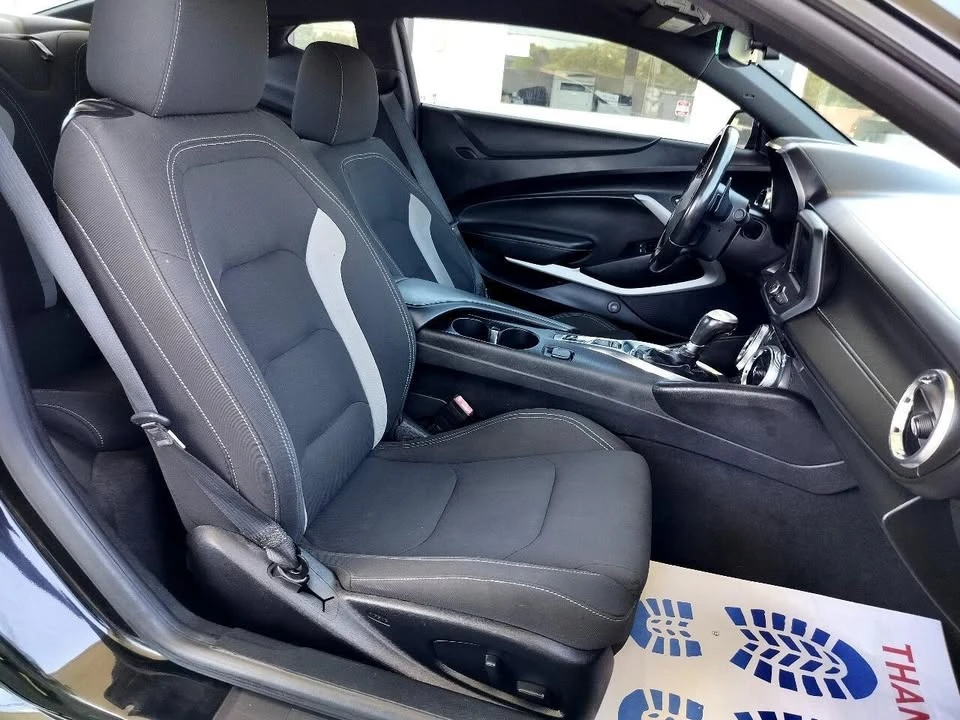 2020 Chevrolet Camaro 6th Gen - Image 10 of 19