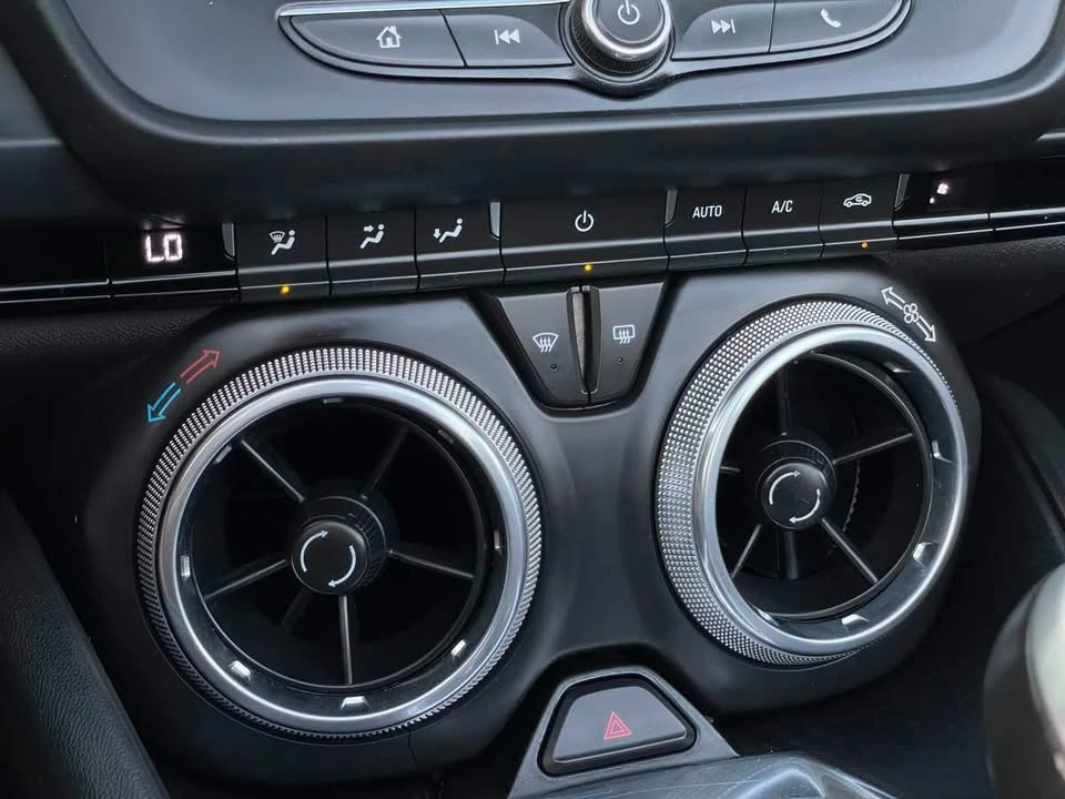 2020 Chevrolet Camaro 6th Gen - Image 5 of 17
