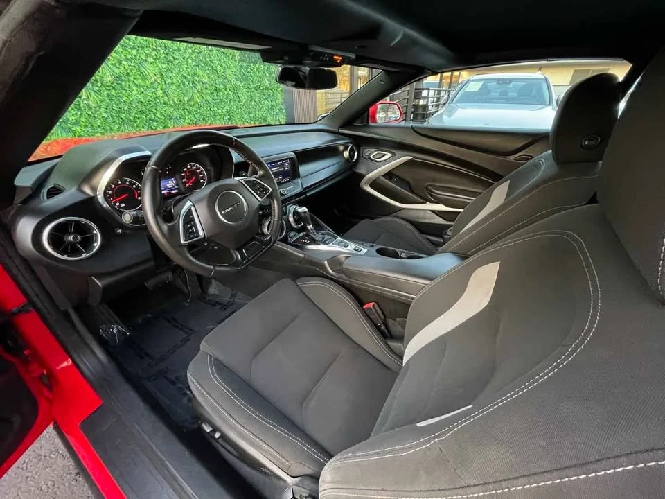2020 Chevrolet Camaro 6th Gen - Image 11 of 17