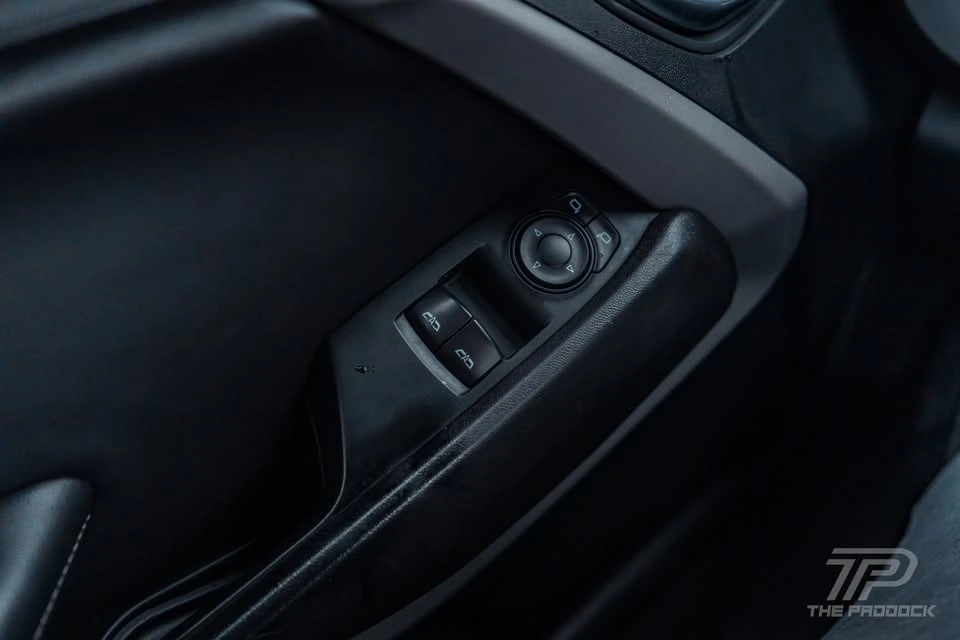 2020 Chevrolet Camaro 6th Gen - Image 17 of 17