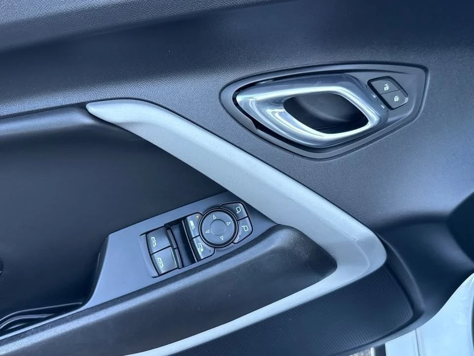 2020 Chevrolet Camaro 6th Gen - Image 19 of 20