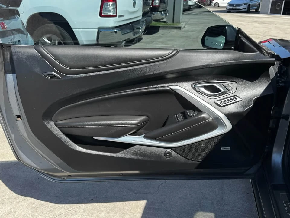 2020 Chevrolet Camaro SS 6th Gen - Image 5 of 20