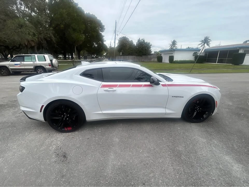 2020 Chevrolet Camaro 6th Gen - Image 7 of 10