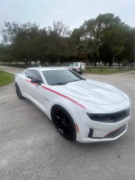 2020 Chevrolet Camaro 6th Gen - Image 5 of 10