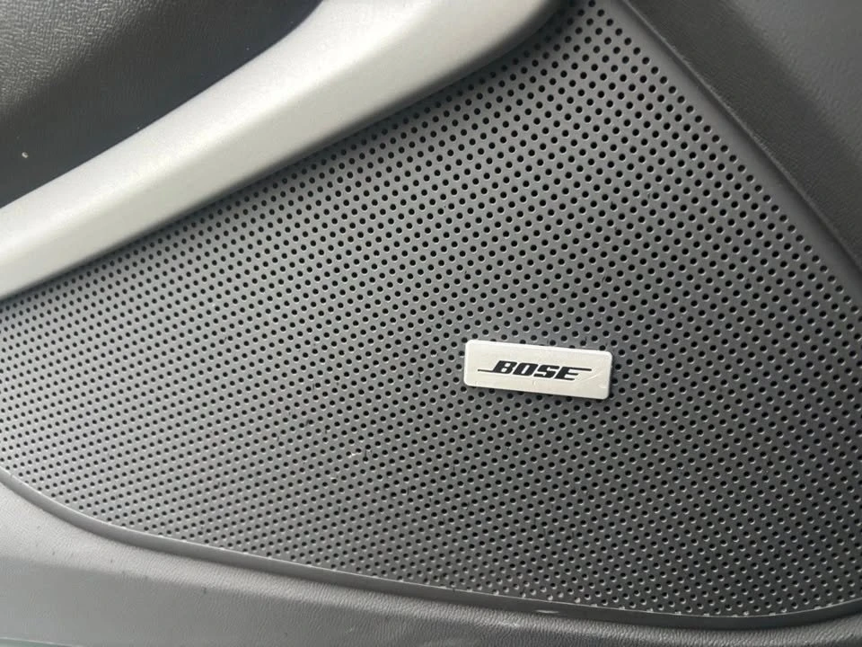 2020 Chevrolet Camaro 6th Gen - Image 13 of 20