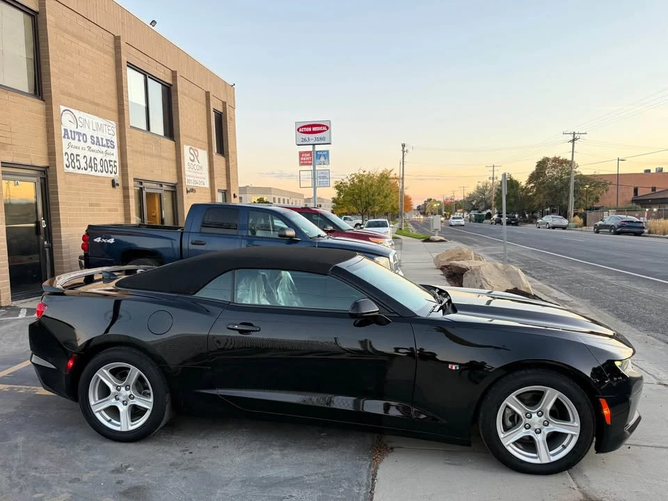 2020 Chevrolet Camaro 6th Gen - Image 7 of 17