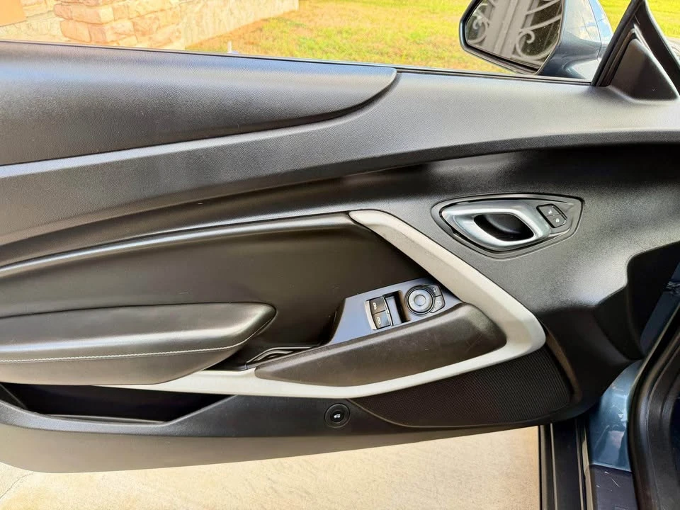 2020 Chevrolet Camaro 6th Gen - Image 12 of 18