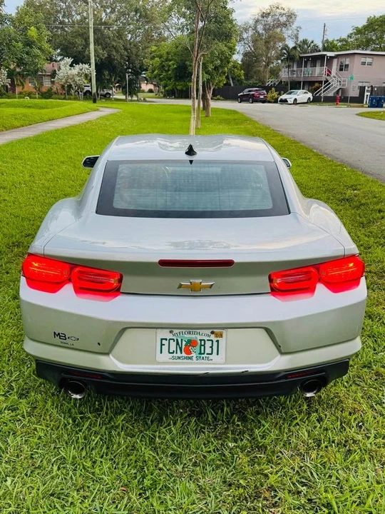 2020 Chevrolet Camaro 6th Gen - Image 6 of 15