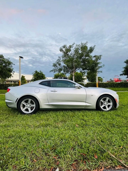 2020 Chevrolet Camaro 6th Gen - Image 7 of 15