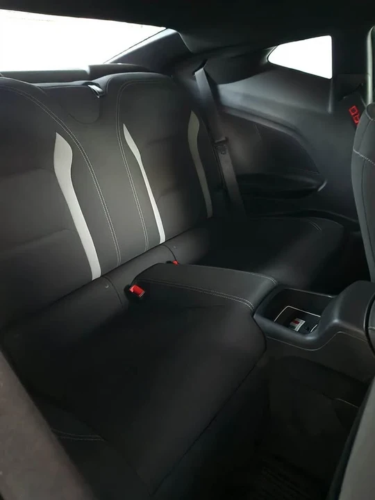 2020 Chevrolet Camaro 6th Gen - Image 6 of 9