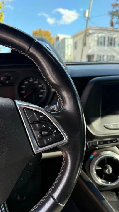 2020 Chevrolet Camaro 6th Gen - Image 12 of 17