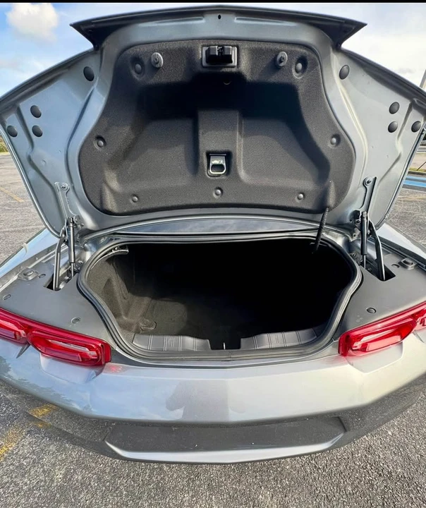 2020 Chevrolet Camaro 6th Gen - Image 8 of 16