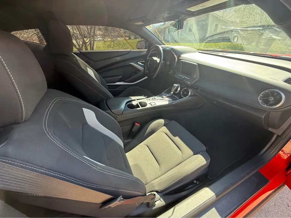 2020 Chevrolet Camaro 6th Gen - Image 9 of 11