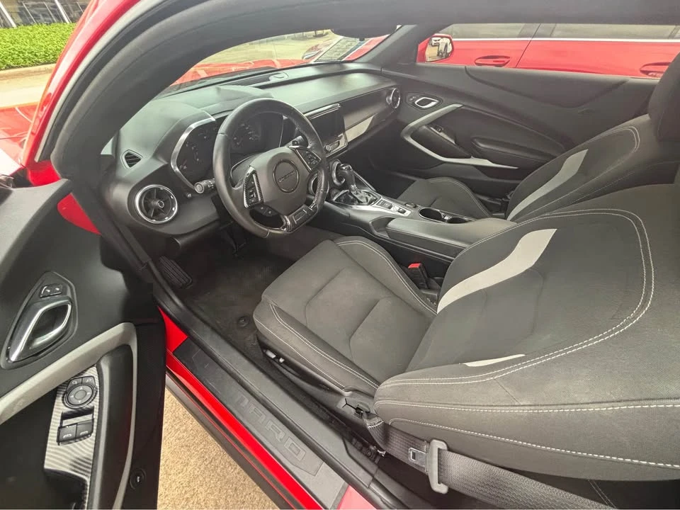 2020 Chevrolet Camaro 6th Gen - Image 9 of 17