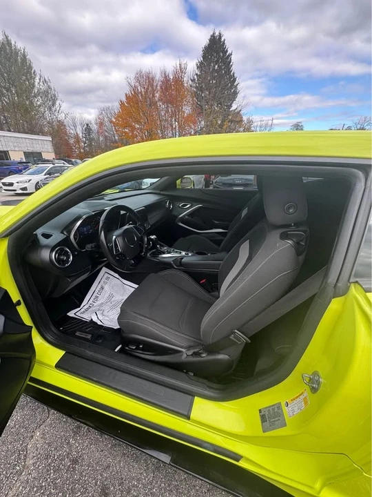 2020 Chevrolet Camaro 6th Gen - Image 5 of 8