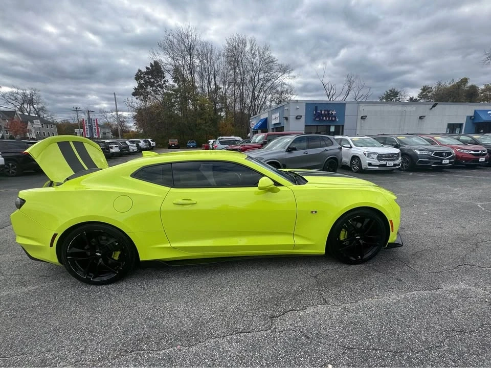 2020 Chevrolet Camaro 6th Gen - Image 2 of 8