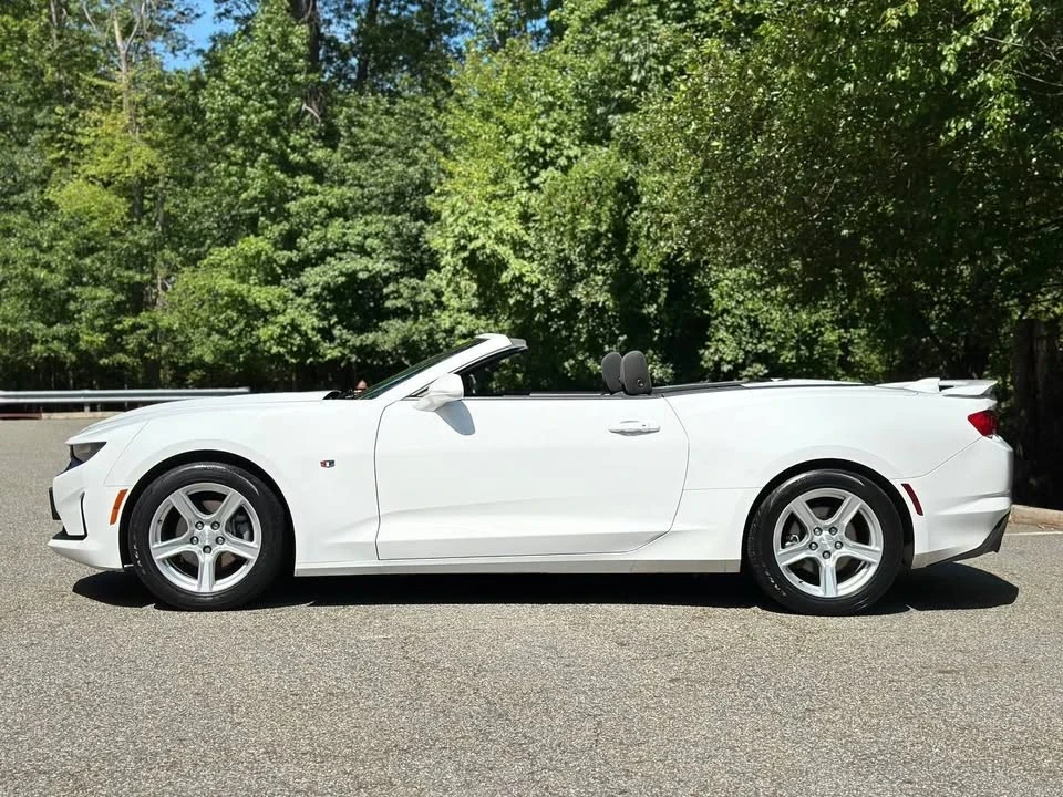 2020 Chevrolet Camaro 6th Gen - Image 2 of 20