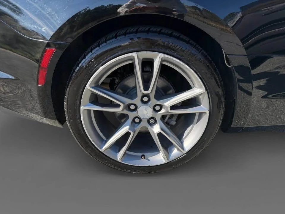 2020 Chevrolet Camaro 6th Gen - Image 14 of 19