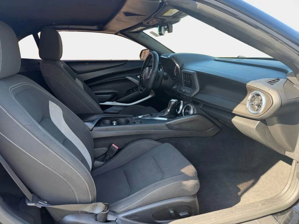 2020 Chevrolet Camaro 6th Gen - Image 13 of 19
