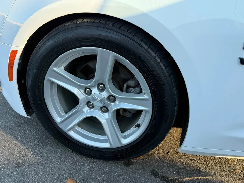 2020 Chevrolet Camaro 6th Gen - Image 18 of 20