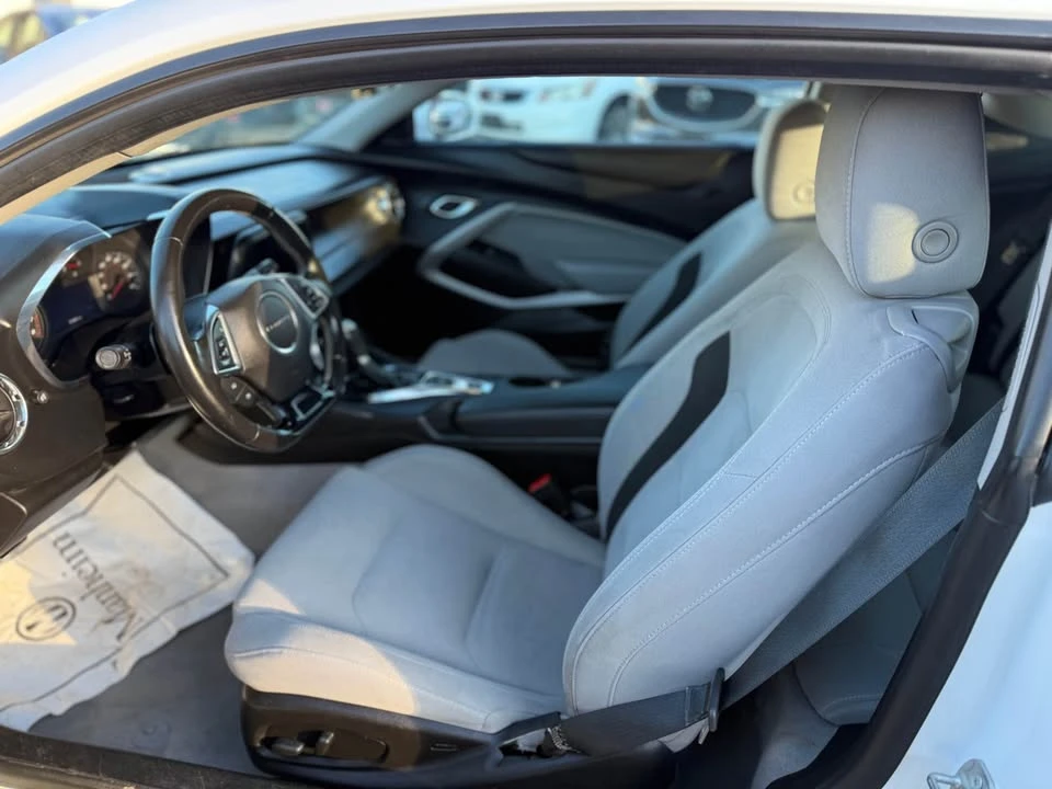 2020 Chevrolet Camaro 6th Gen - Image 13 of 20