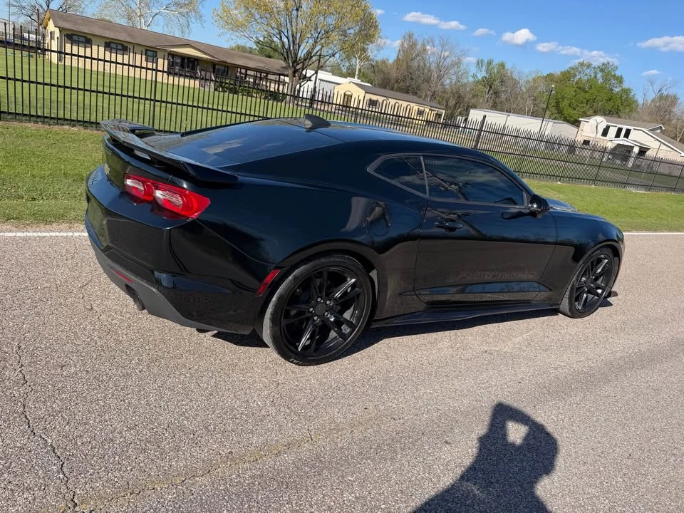 2020 Chevrolet Camaro 6th Gen - Image 2 of 12