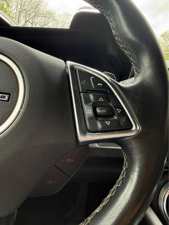 2020 Chevrolet Camaro 6th Gen - Image 6 of 19