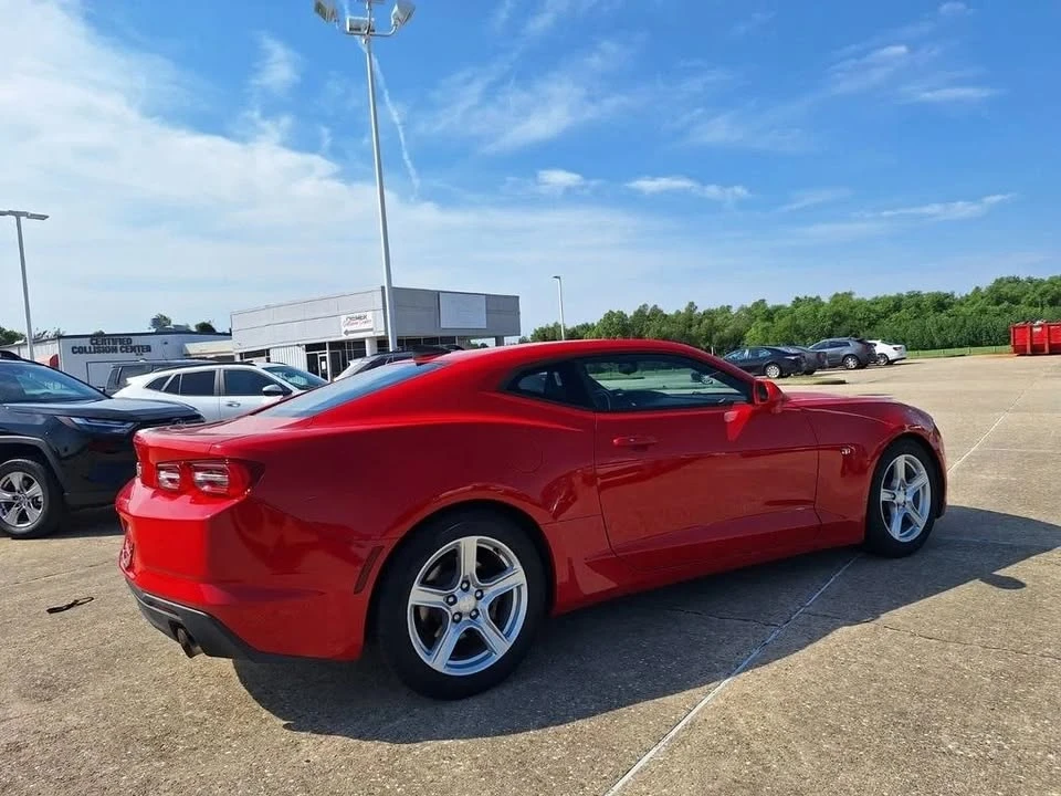 2020 Chevrolet Camaro 6th Gen - Image 2 of 17
