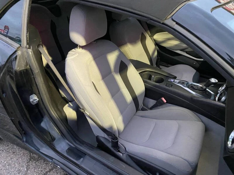 2020 Chevrolet Camaro 6th Gen - Image 15 of 18