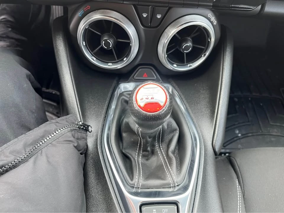 2020 Chevrolet Camaro 6th Gen - Image 12 of 13