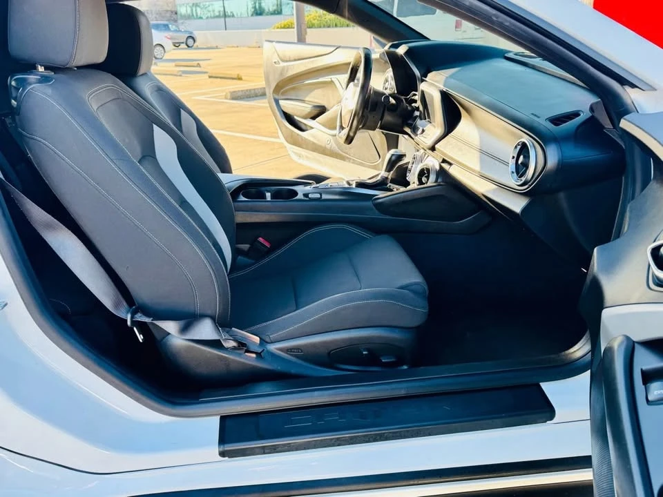 2020 Chevrolet Camaro 6th Gen - Image 13 of 20