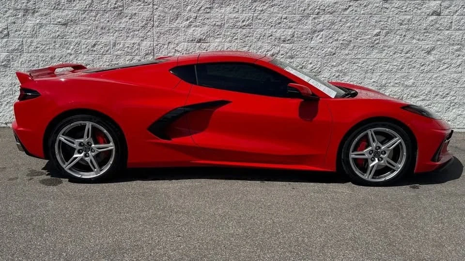2020 Chevrolet Corvette C8 - Image 2 of 13