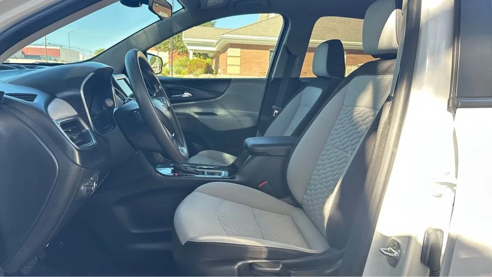 2020 Chevrolet Equinox - Image 14 of 20