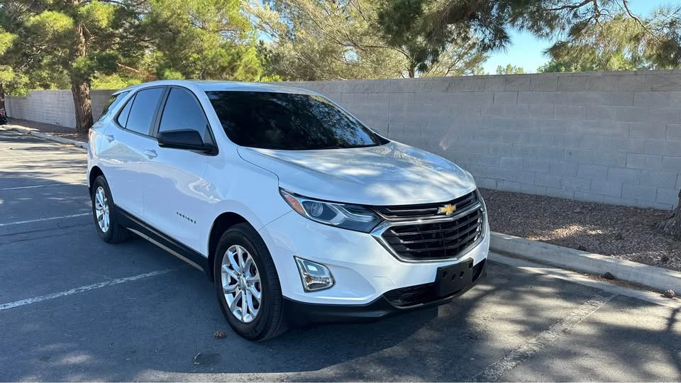2020 Chevrolet Equinox - Image 9 of 20