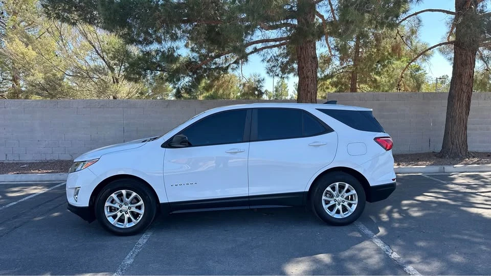 2020 Chevrolet Equinox - Image 3 of 20
