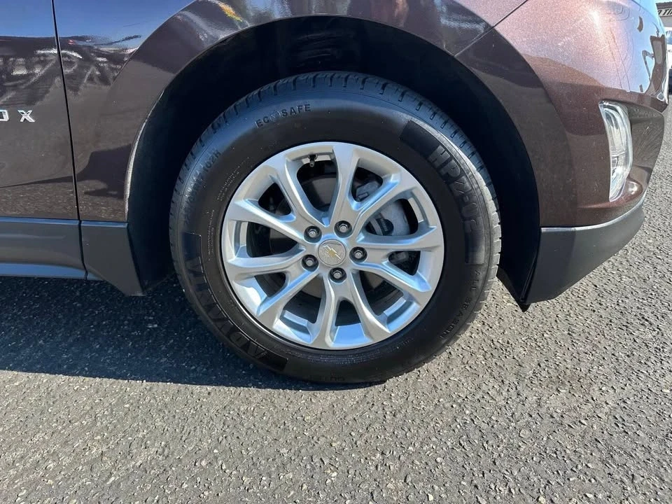 2020 Chevrolet Equinox - Image 10 of 20