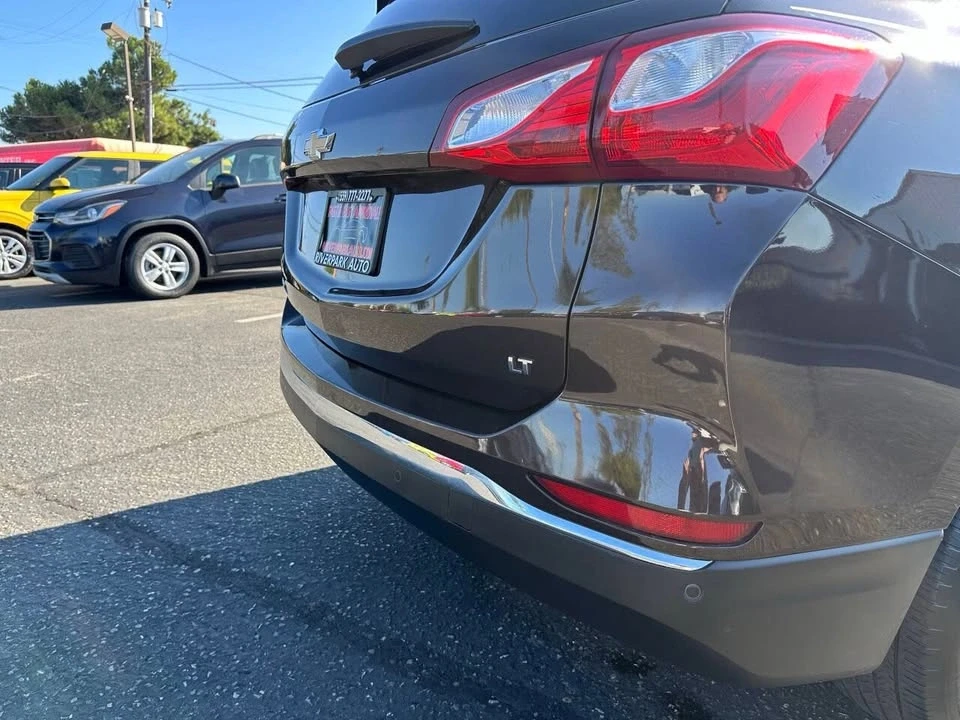 2020 Chevrolet Equinox - Image 12 of 20