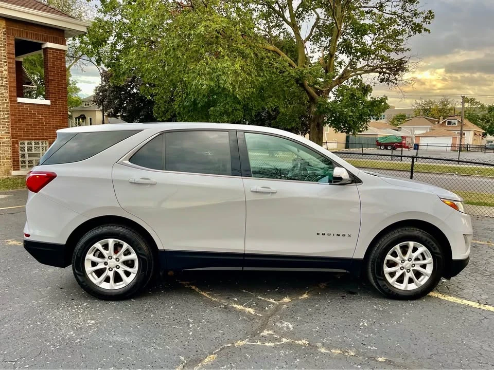 2020 Chevrolet Equinox - Image 7 of 16