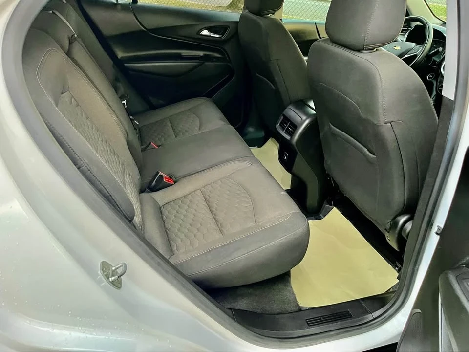 2020 Chevrolet Equinox - Image 12 of 16